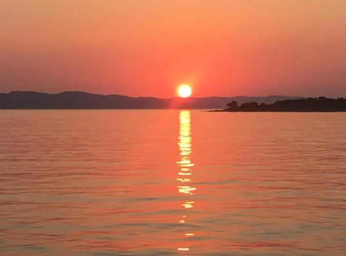 Oleandra Апартаменты *