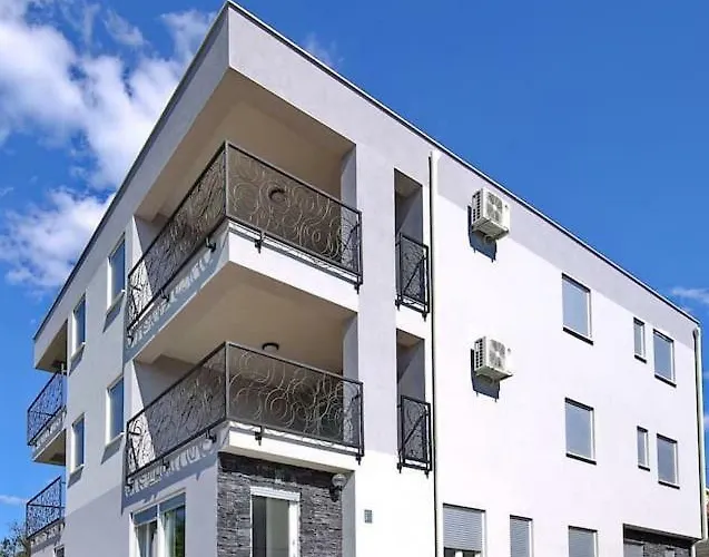 Oleandra Апартаменты *