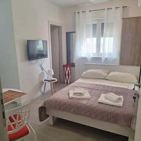 Oleandra Apartament *