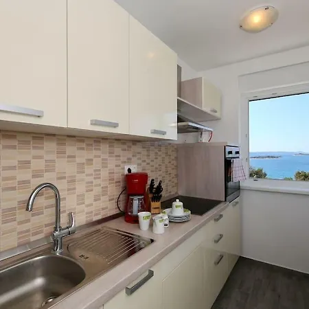 Oleandra Apartment