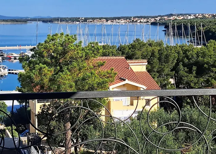 Oleandra アパート *